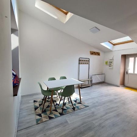 Au Vieux Vesoul Apartment ภายนอก รูปภาพ